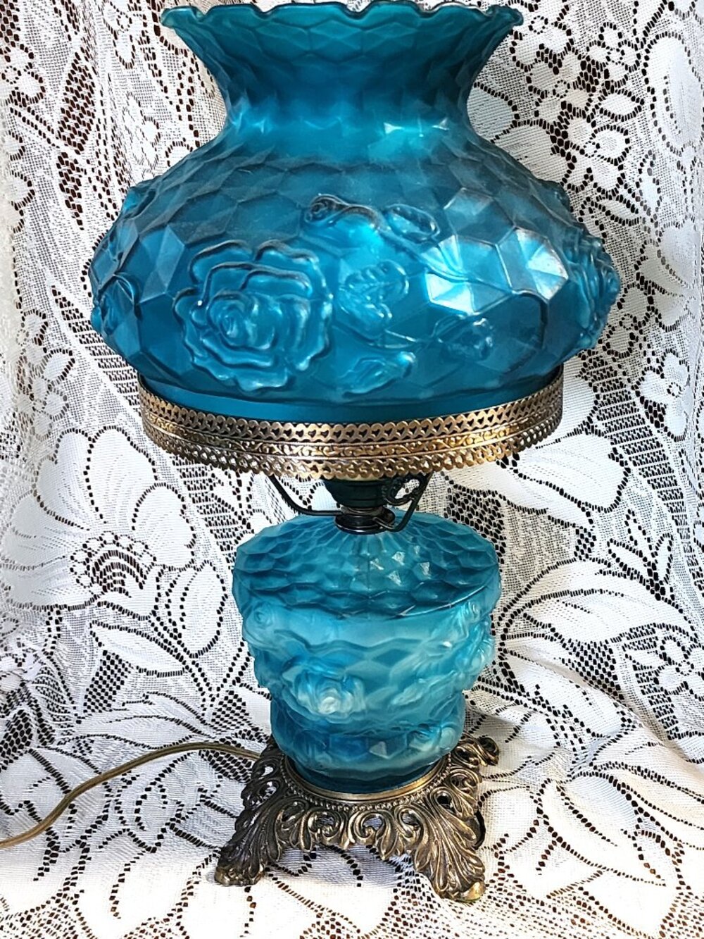 Vintage 70s EF Industry Blue Satin Glass Lamp Quilted Diamond Cabbage Rose NICE